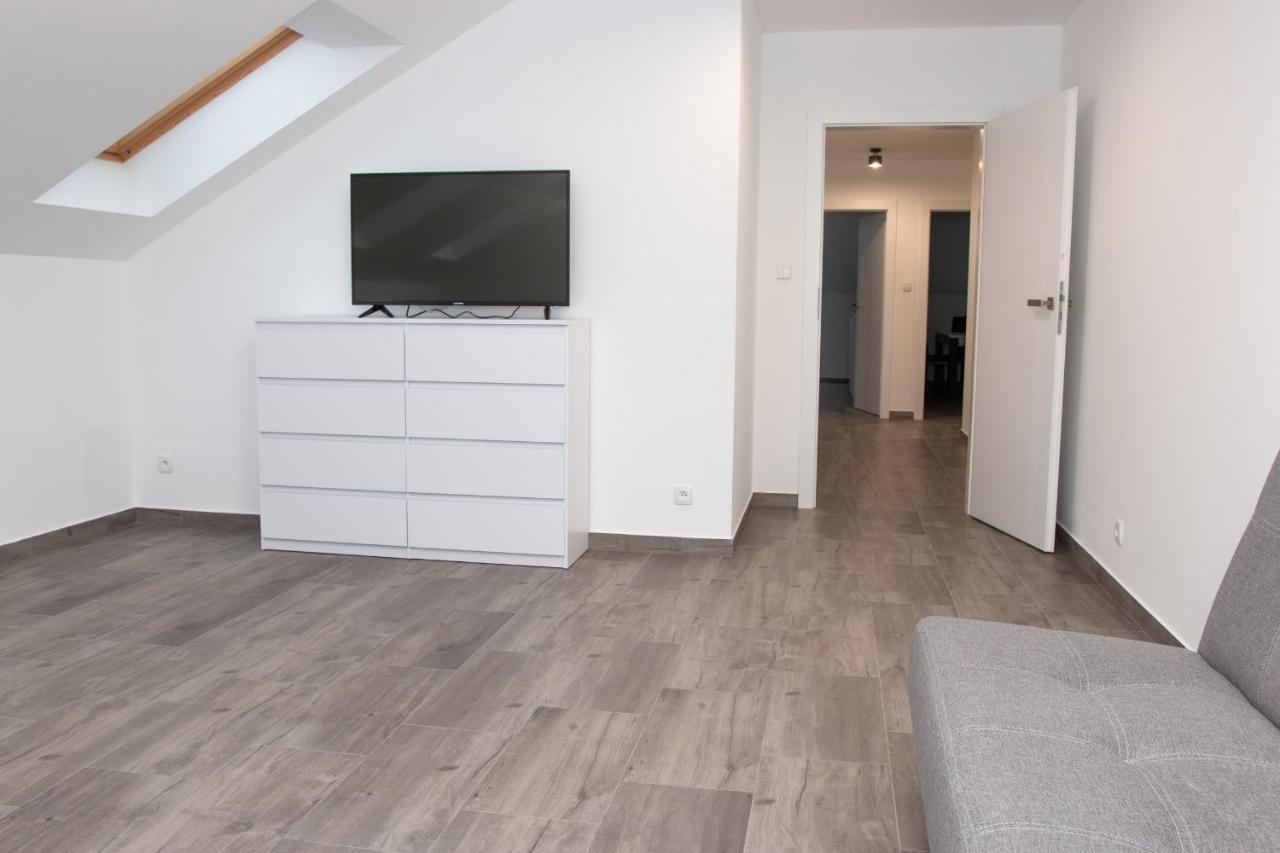 Osada Sluszewo - Apartamenty Restauracja Wydarzenia Gniewino Esterno foto